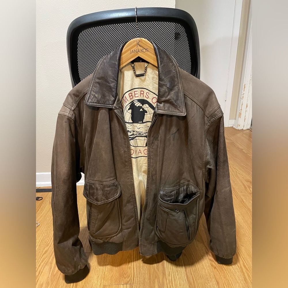 Vintage Members Only Brown Leather Bomber. Size M